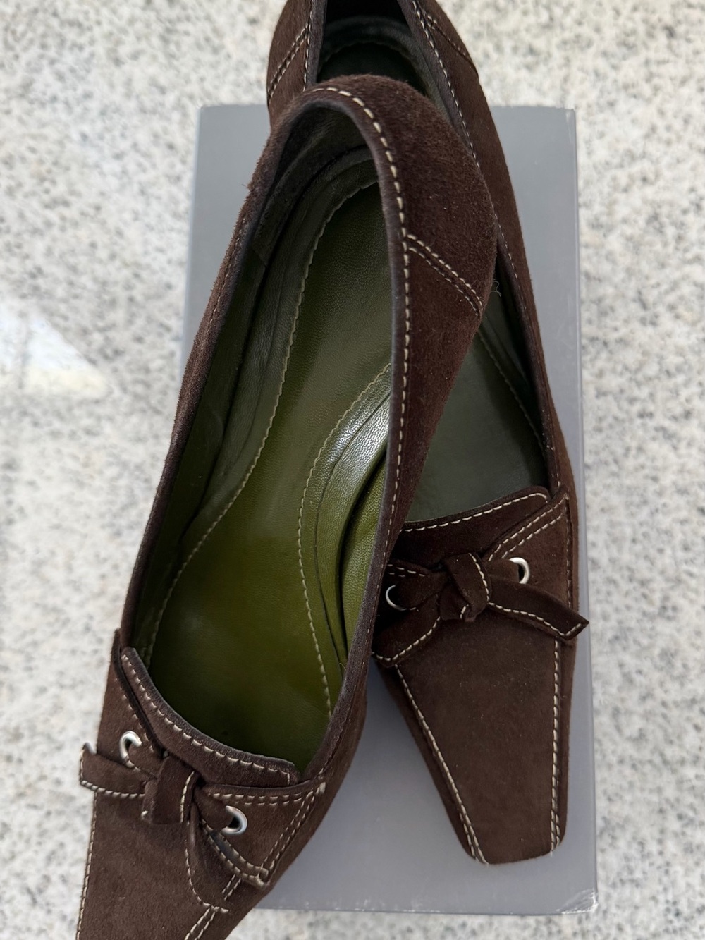 Ann Taylor Women’s Brown Suede Pumps, Size 9.5 M